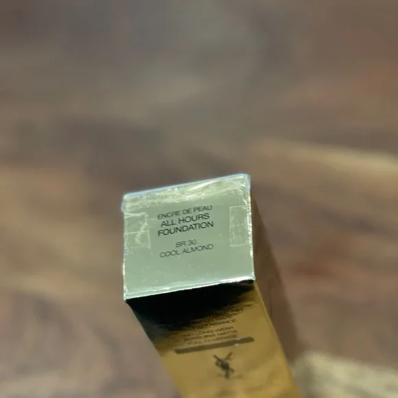 YSL - Picture 10 of 10